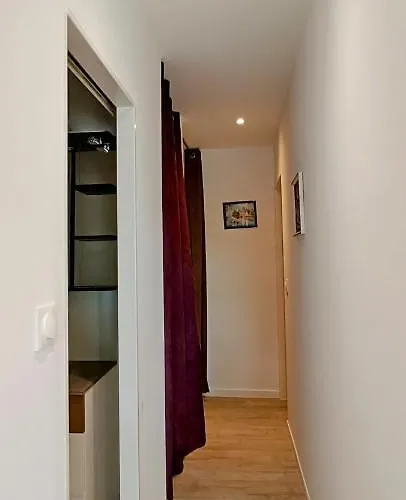 Le Cosyhome De Fontenay I Grand Parking & Netflix & Salon De Jardin *