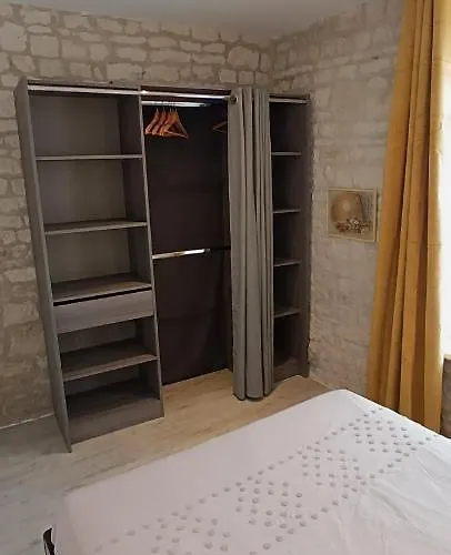 Le Cosyhome De Fontenay I Grand Parking & Netflix & Salon De Jardin Daire