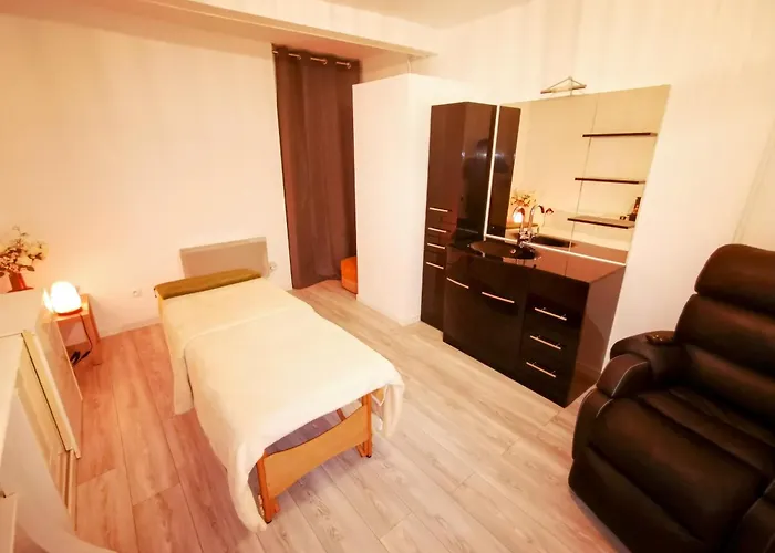 Daire Le Cosyhome De Fontenay I Grand Parking & Netflix & Salon De Jardin